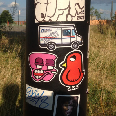 Cartoon pigeons stickers