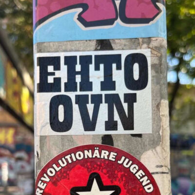 EHTOOVN sticker