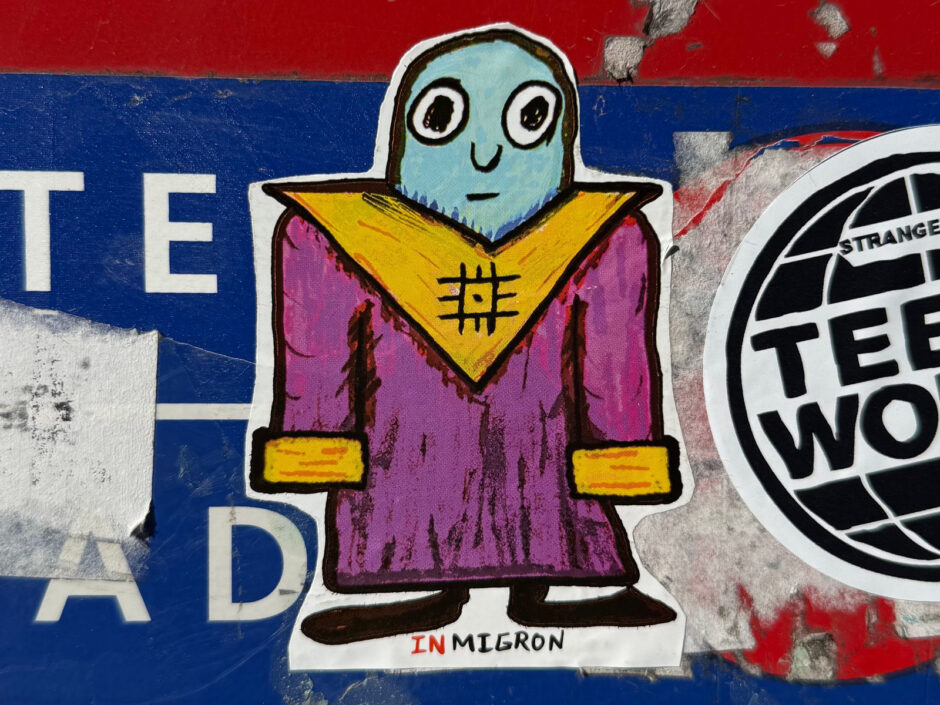 In Migron Sticker